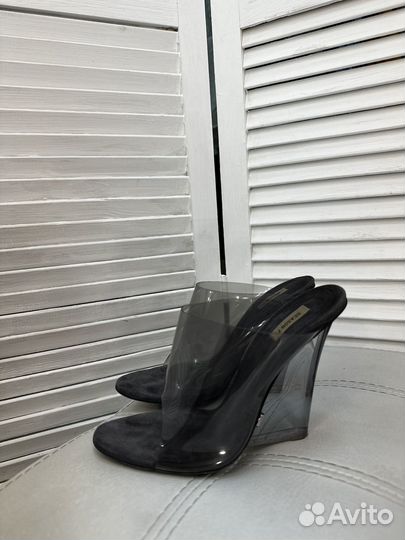 Босоножки yeezy 37