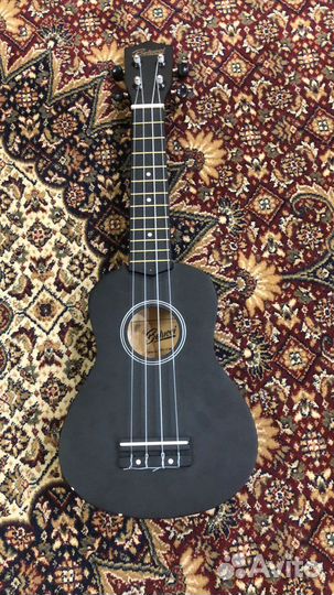 Укулеле belucci