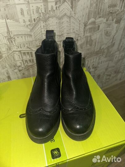 Ботинки черные женские ralf