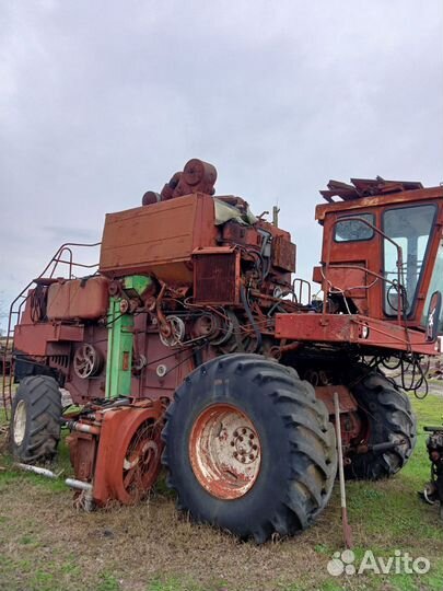 Комбайн Ростсельмаш Дон 1500, 1990