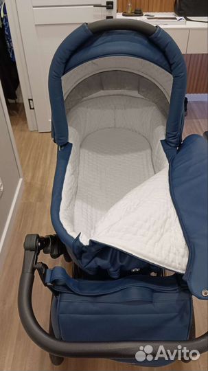 Коляска люлька классическая