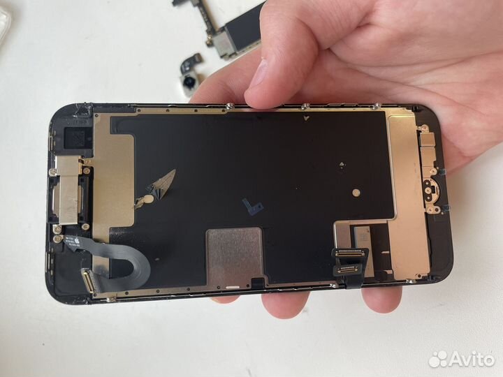 iPhone 8, 64 ГБ