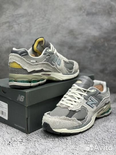 New Balance 2002R кроссовки мужские