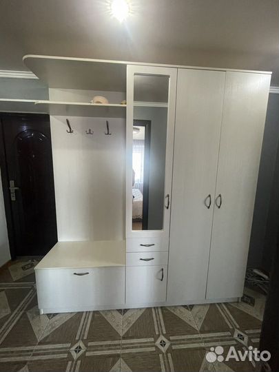 Шкаф в прихожую