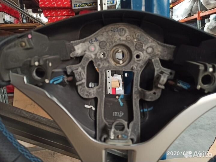 Рулевое колесо Mitsubishi L200 Triton MR992557XA