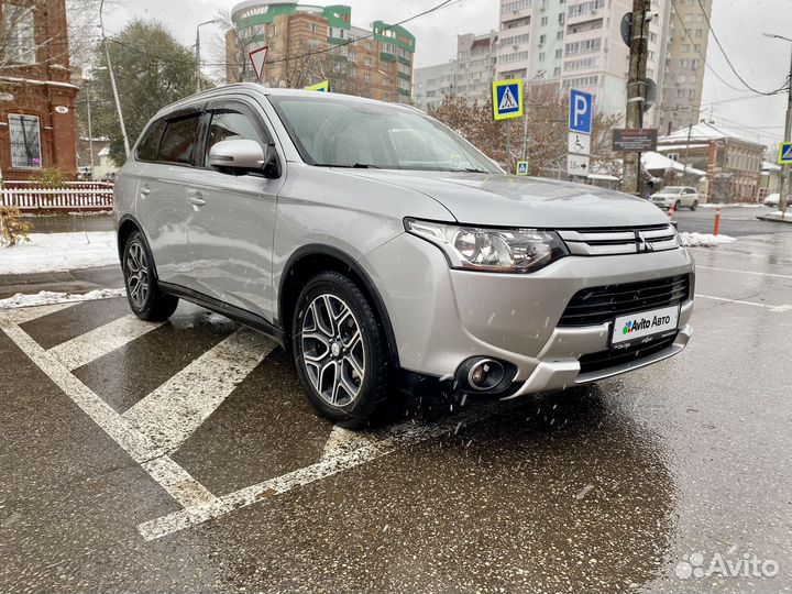 Mitsubishi Outlander 2.4 CVT, 2014, 132 000 км