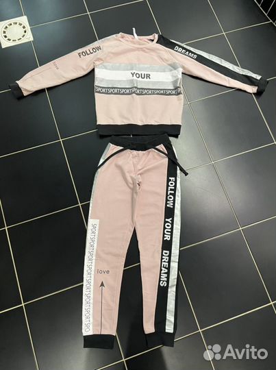 Костюм спортивный на девочку 146 см Play Today