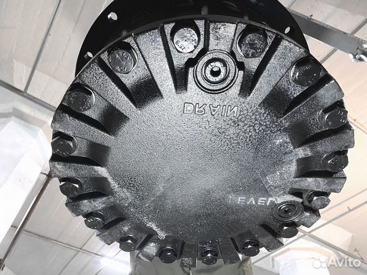 Редуктор хода CAT 320DFM