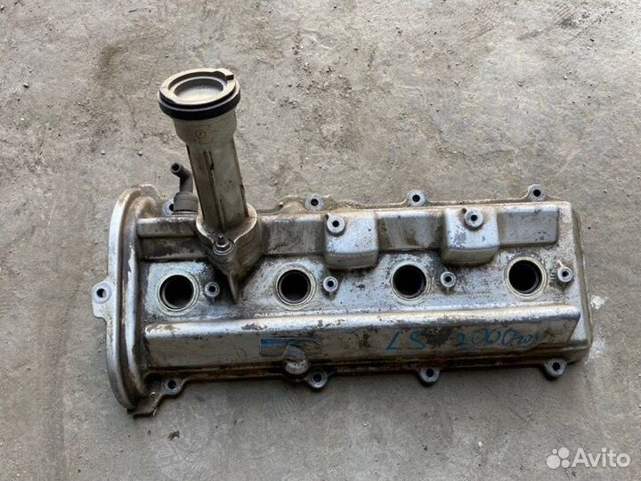 Крышка головки блока (клапанная) Toyota Land