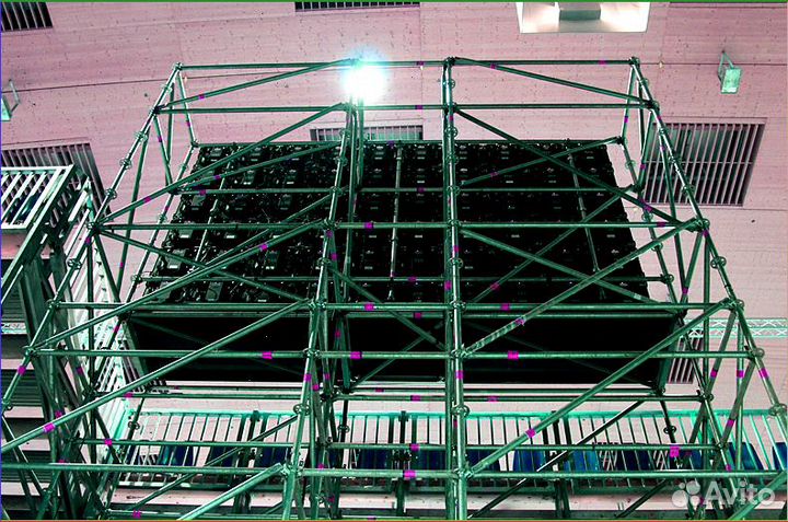 Строительные леса для сцен Layher подиумы/траверсы