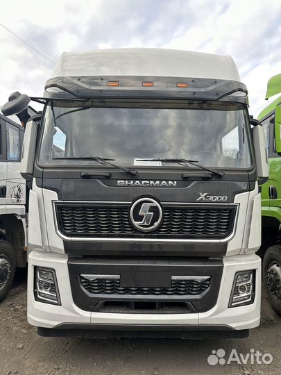 Shacman (Shaanxi) SX42584V324, 2023