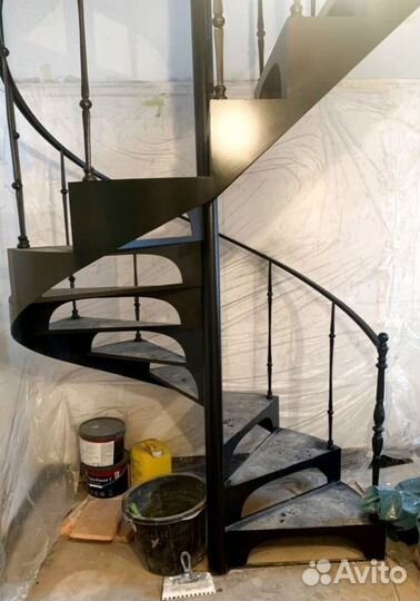 Лестница для загородного дома