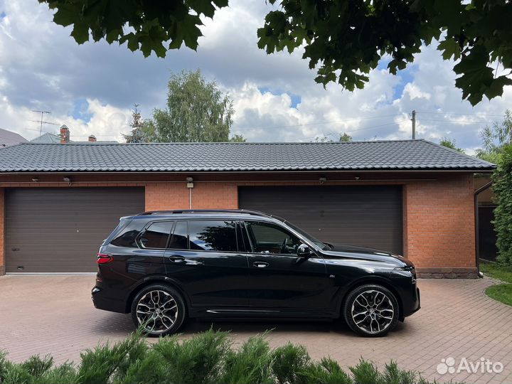 BMW X7 3.0 AT, 2022, 10 км
