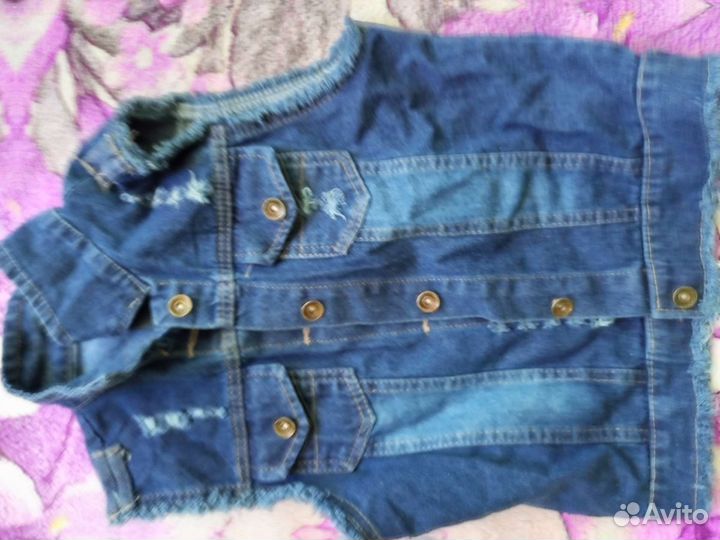 Куртка и жилетка