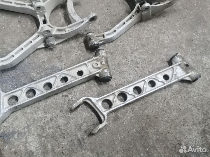 Комплект задних рычагов Stels Dinli