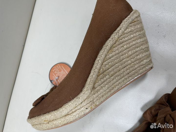 Обувь женская летняя новая Bershka 35