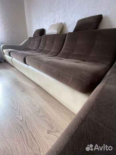 Модульный диван