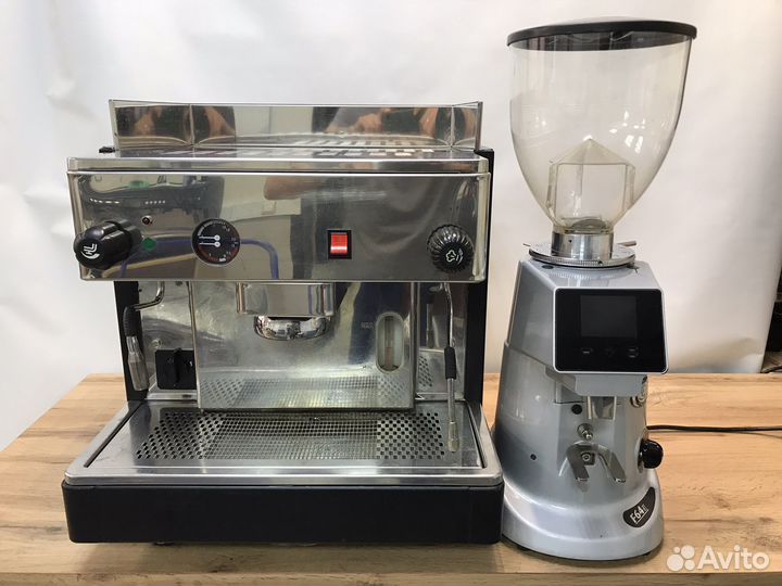 Аренда кофемашины Nuova Simonelli