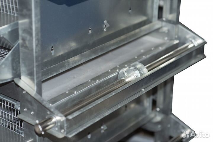 Клетка для кур с системой пометоудаления