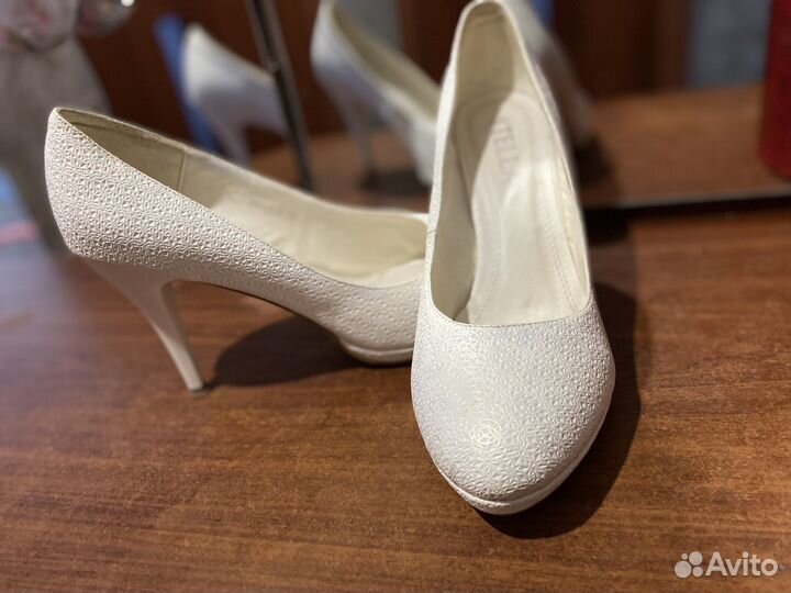 Туфли женские 40 размер