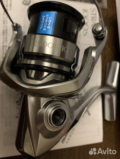 Shimano 19 Stradic новая