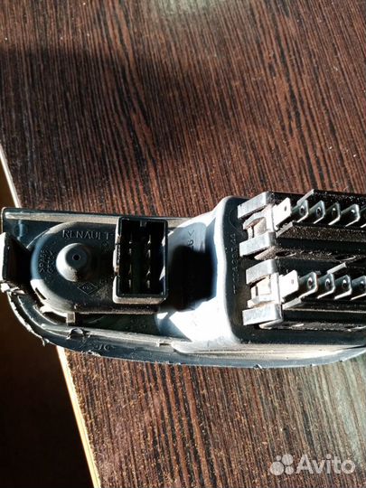 Блок управления зеркалами и стеклопод.рено меган 1