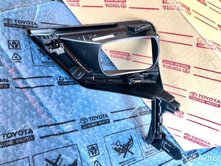 Рамка птф передняя левая Toyota Lc Prado 150