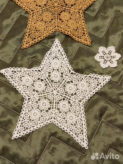 Вязанные аппликации, кружевные элементы