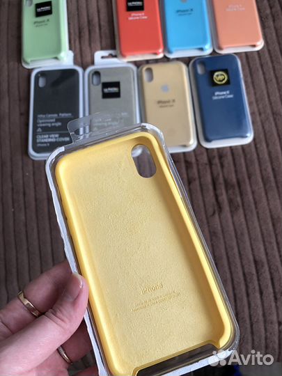 Силиконовый чехол на iPhone 10