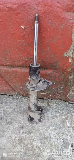 Задние амортизатор левый Lacetti