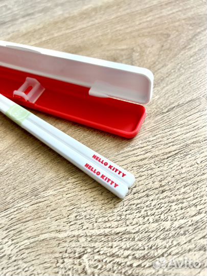 Палочки для еды Хэлло Китти из Японии
