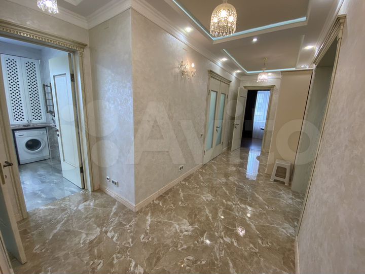 4-к. квартира, 210 м², 6/6 эт.
