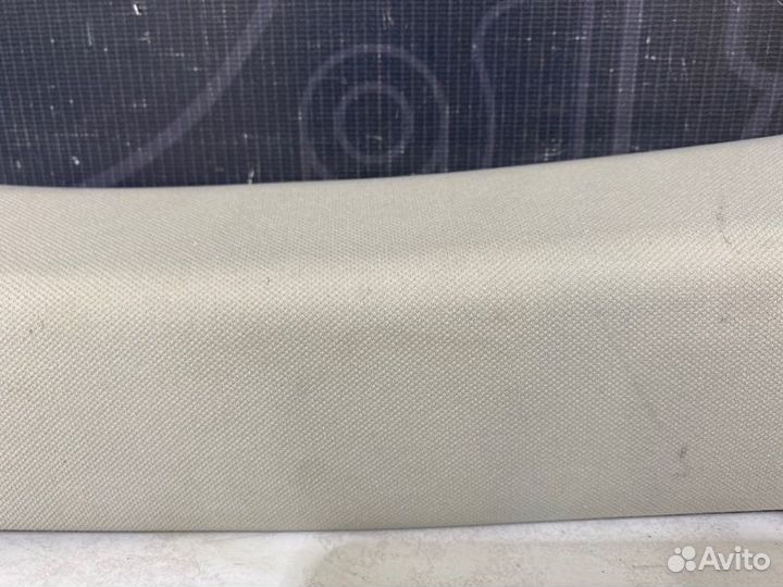 Обшивка салона левая Volkswagen Passat Variant B5