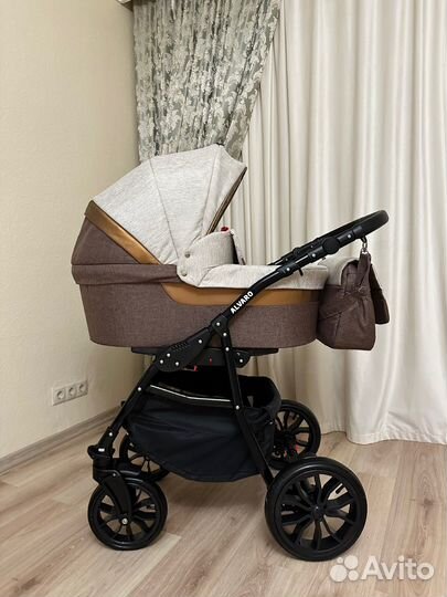 Коляска 3в1 Alis Alvaro