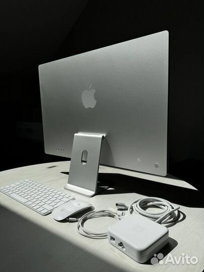 Apple iMac 24 8/512gb M1 Silver