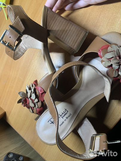 Туфли женские