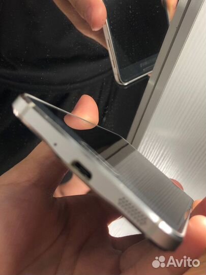 Телефон Samsung