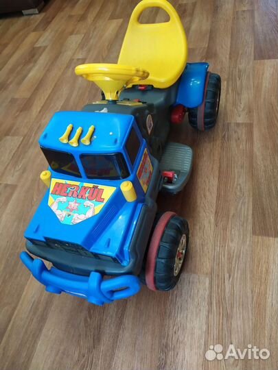 Электромобиль Грузовик