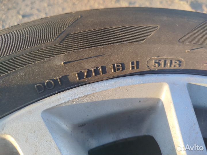 Литые диски r17 на Renault вместе с колесами