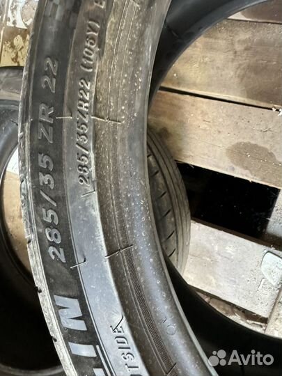 Michelin Pilot Sport 4 285/35 R22 26L