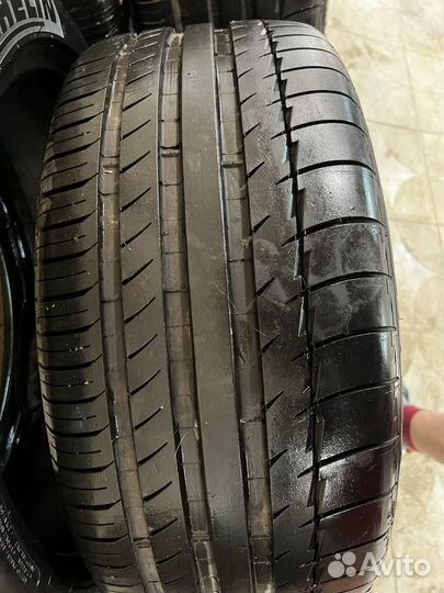 Michelin Pilot Sport 255/40 R19