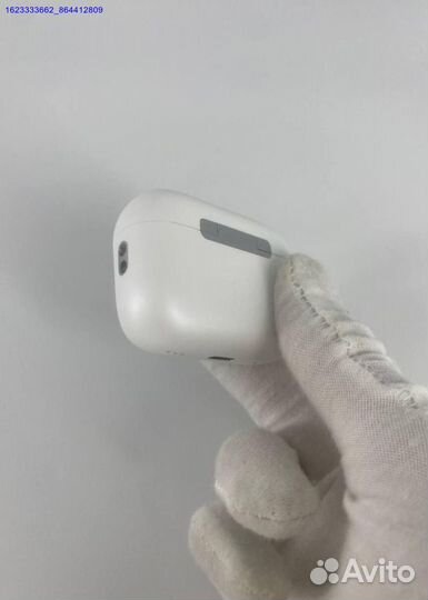 AirPods Pro 2 с дисплеем (матовый кейс) (Арт.71816