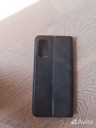 Продам чехол на самсунг гэлакси с 20