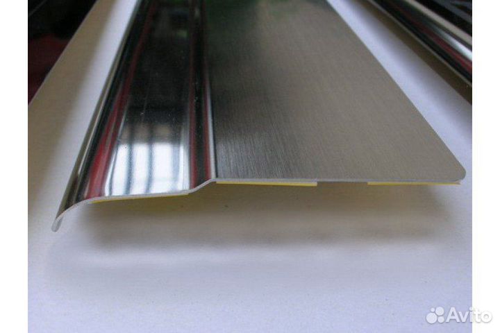 Накладки на пороги Toyota LC 120 Prado 2002