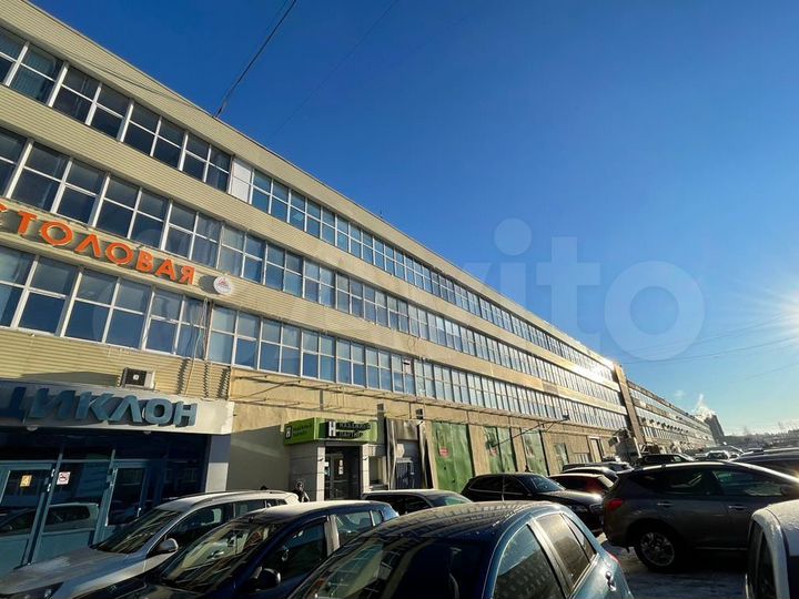 Склад, 2100 м²