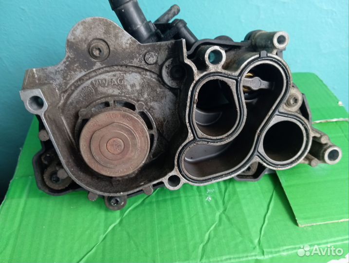 Помпа skoda rapid