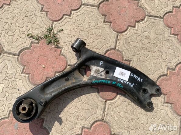 Рычаг с шаровой б/у Kia Sportage 4