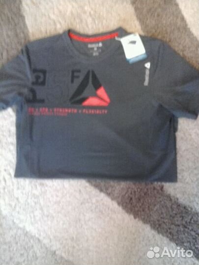Футболка reebok