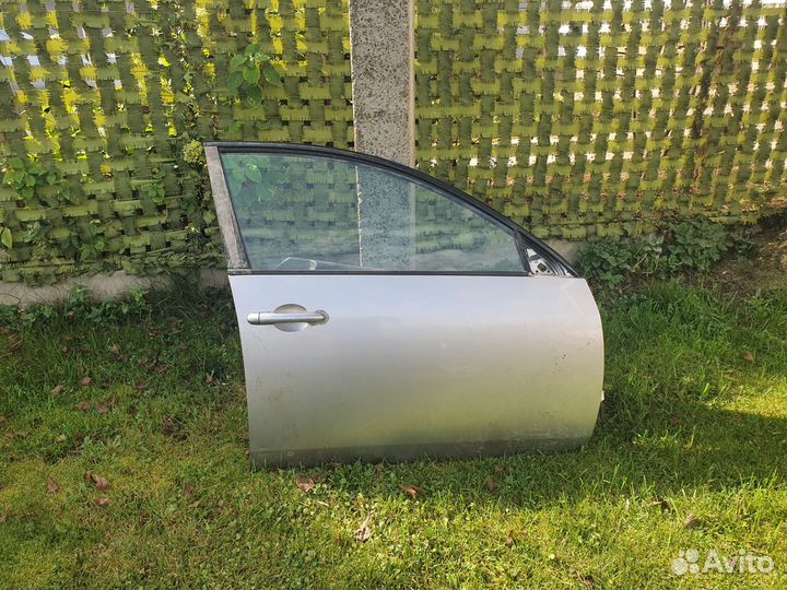 Дверь передняялевая nissan primera p12