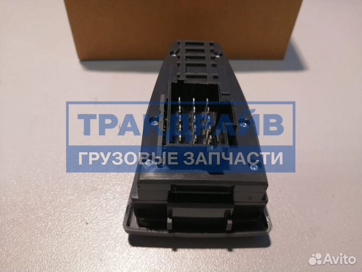 Панель управления двери Volvo FH12 FH16 FM9 FM12